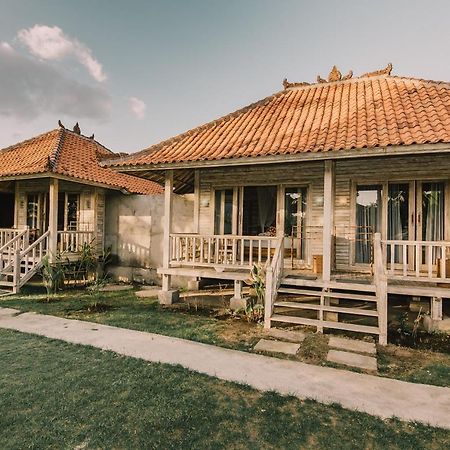 Отель The Bridge Huts Нуса-Лембонган Экстерьер фото